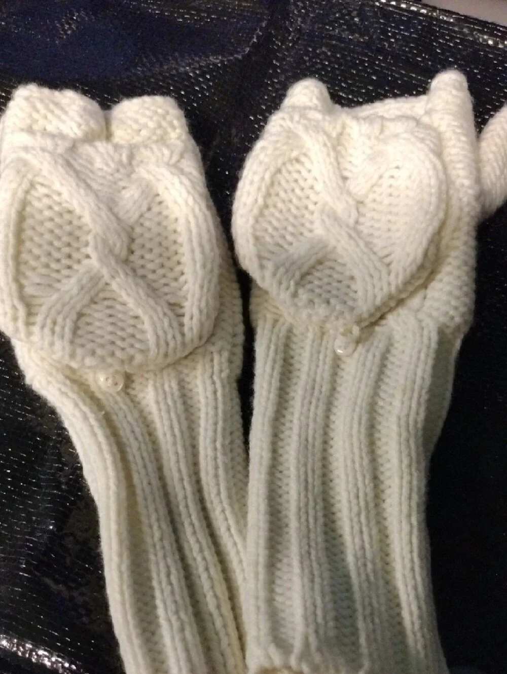 GAP Cream Cable Knit Convertible Fingerless Mittens